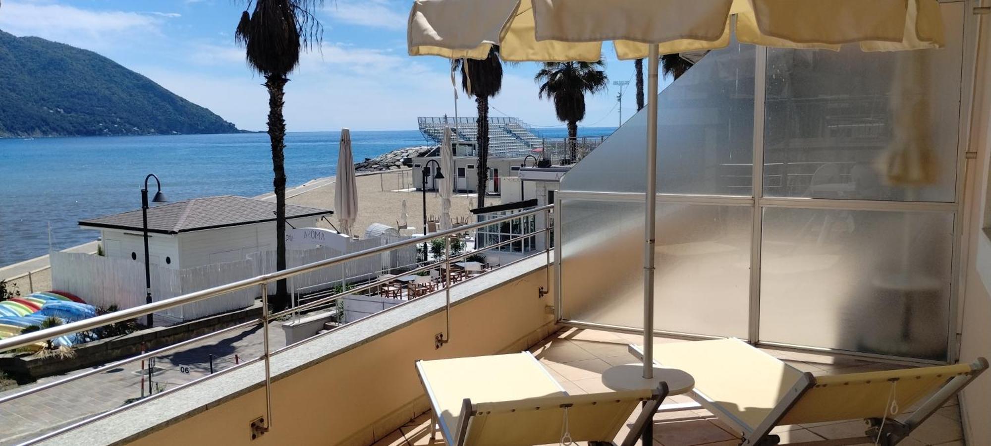 Hotel Elena Recco Esterno foto